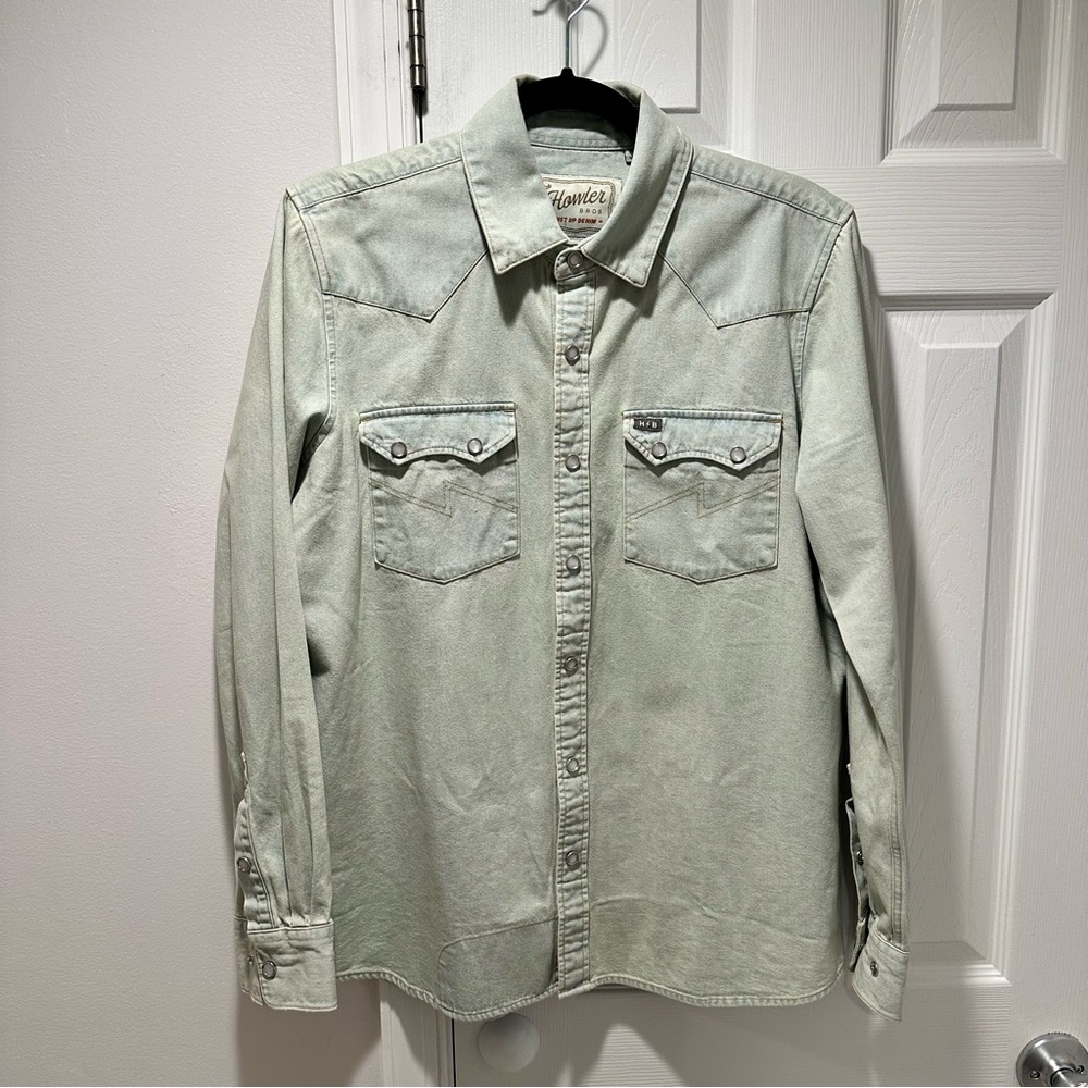 Howler Brothers Dust-Up Denim Snapshirt - Size Small - Garth Light Wash